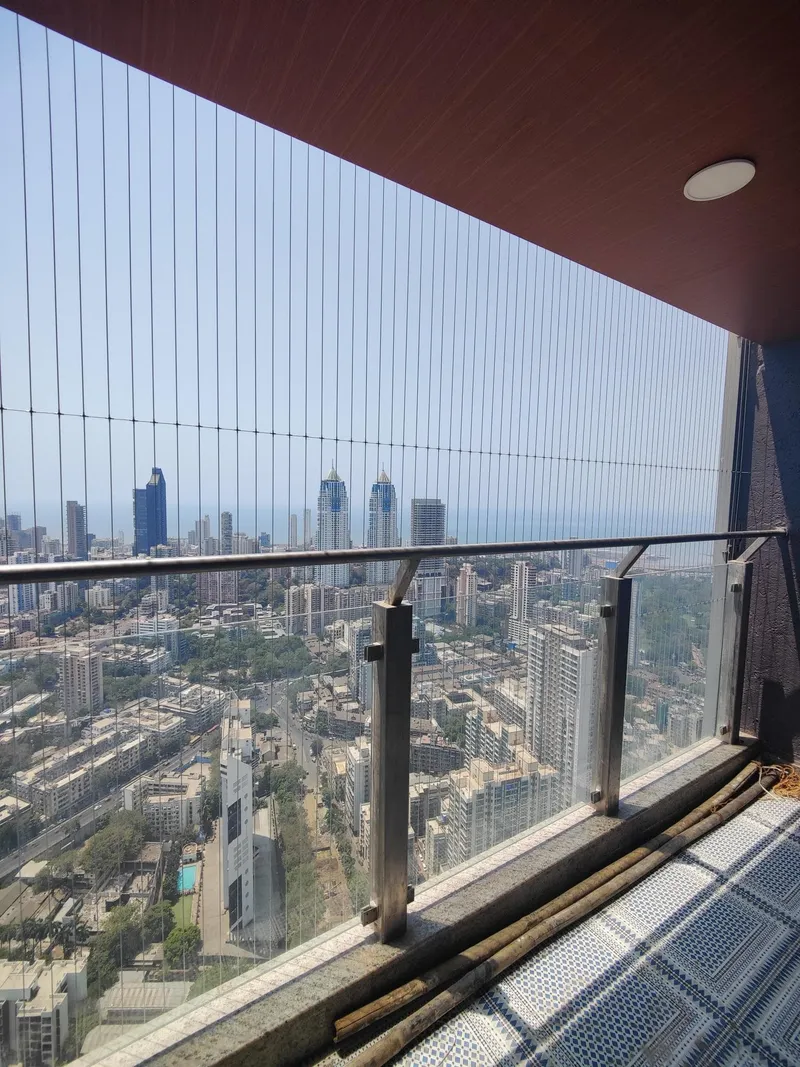 An image of INVISIBLE WITH GLASS RAILING